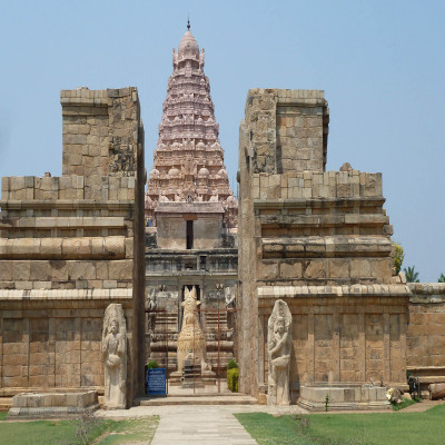 Brihadeeswarar Temple Sight Seeing Tour